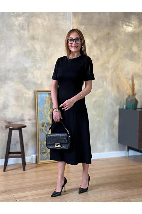 Kadın Kısa Kollu Bisiklet Yaka Midi Viskon Iki Iplik Elbise