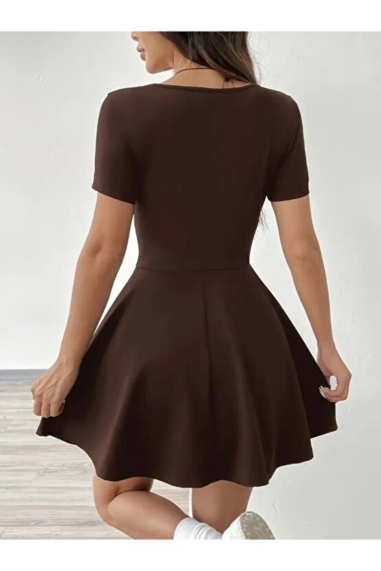 Kadın Kısa Kollu Kare Yaka Short Detaylı Cepli Dalgıç Elbise