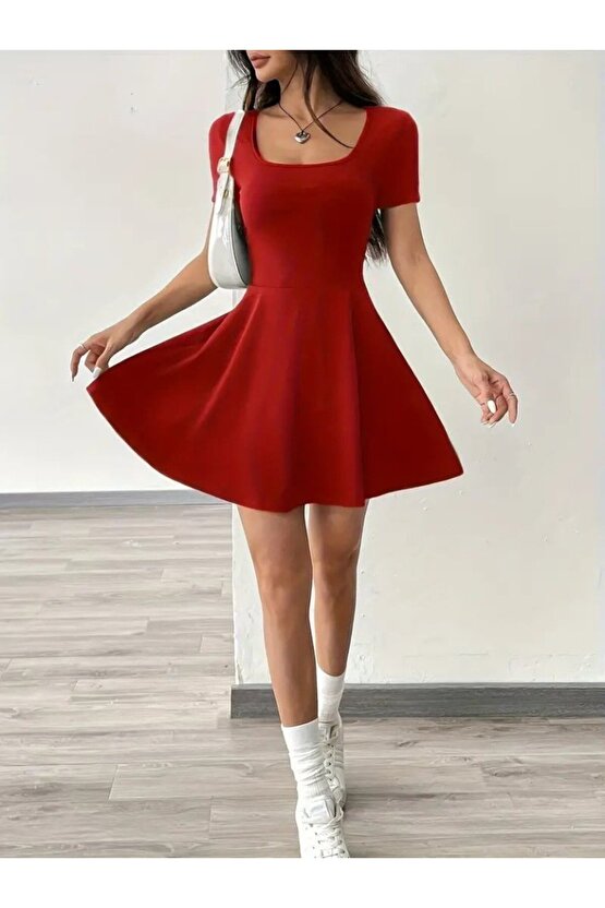 Kadın Kısa Kollu Kare Yaka Short Detaylı Cepli Dalgıç Elbise