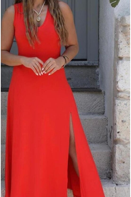 Kadın Askılı V Yakalı Yırtmaçlı Viskon Elbise