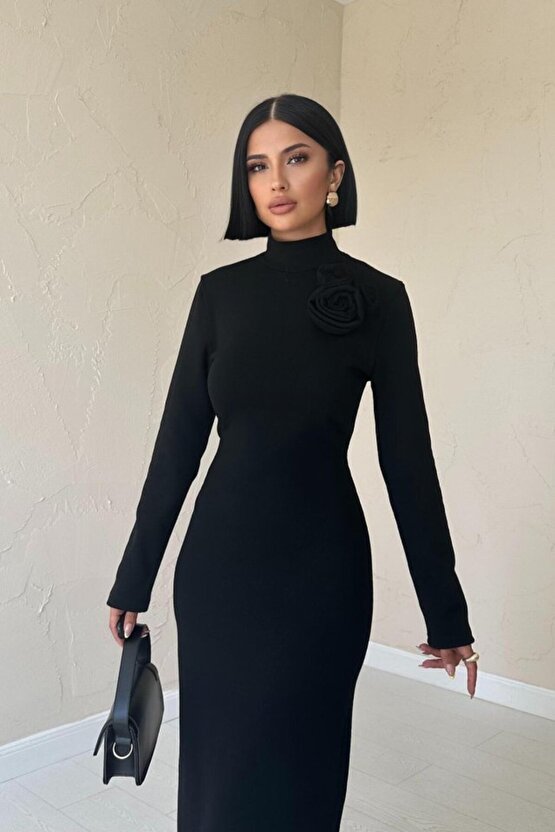 munn collection Siyah Omzu Güllü Düz Elbise
