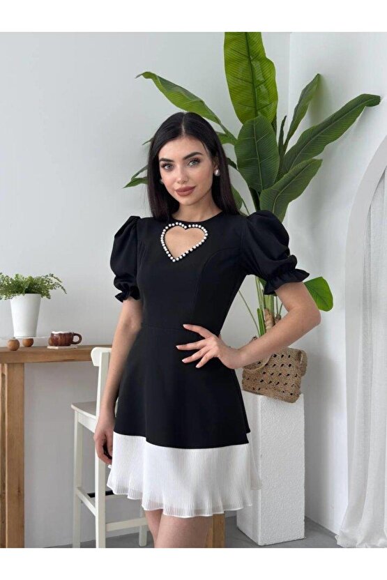 Safe Kalp Detaylı Elbise