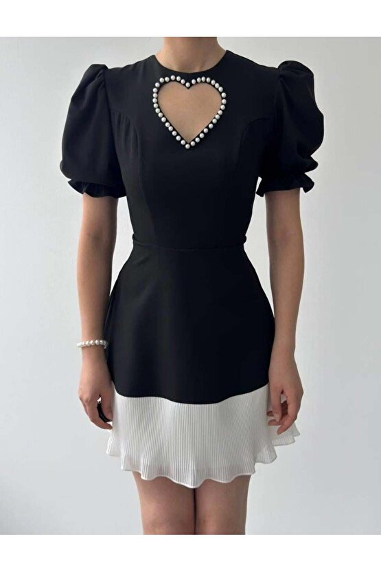 Safe Kalp Detaylı Elbise