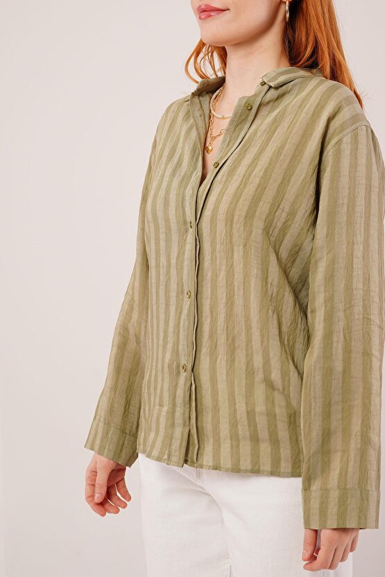 munn collection Düğmeli Ve Çizgi Detaylı Yeşil Gömlek