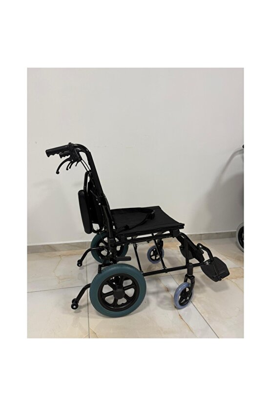 Ekonomik Refakatçi Tekerlekli Sandalye