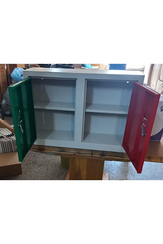 Yeşil Kırmızı kapaklı Dolap, Narkotik İlaç Dolabı, Toksin Dolabı