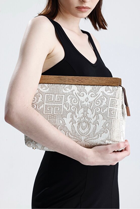 Heybes Kadın Krem Otantik Desen Clutch Çanta