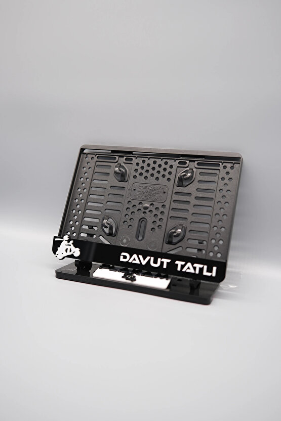 SCOOTER MODEL KİŞİYE ÖZEL İSİMLİ PLEKSİ MOTOR PLAKALIĞI