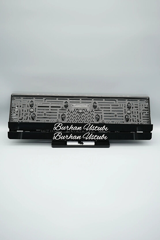 İNCE EL YAZI FONTLU KİŞİYE ÖZEL İSİMLİ SİYAH PLEKSİ ARABA PLAKALIĞI