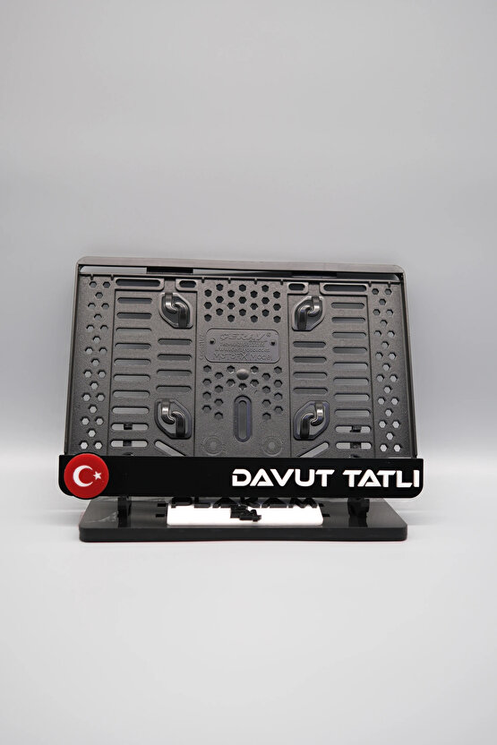 SOLDA BAYRAK SAĞDA İSİM OLAN KİŞİYE ÖZEL İSİMLİ PLEKSİ MOTOR PLAKALIĞI