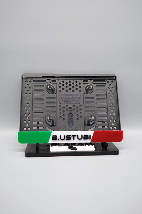 İTALYA TEMALI KİŞİYE ÖZEL SİYAH İSİMLİ PLEKSİ MOTOR PLAKALIĞI