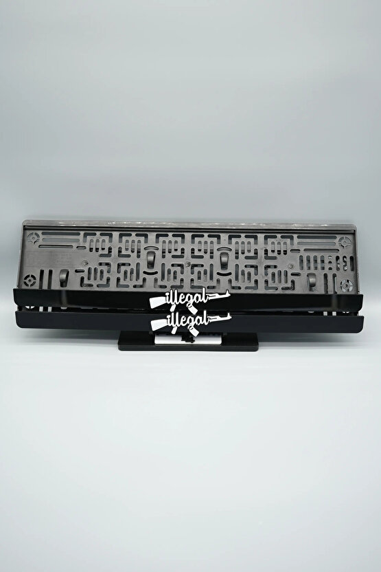 İLLEGAL KELEŞ LOGO SİYAH PLEKSİ ARABA PLAKALIĞI