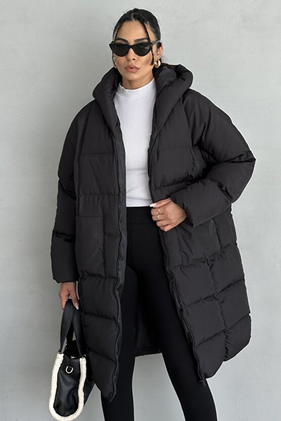 Puffer Siyah Kapüşonlu Uzun Kadın Şişme Mont - Yarasa Kol
