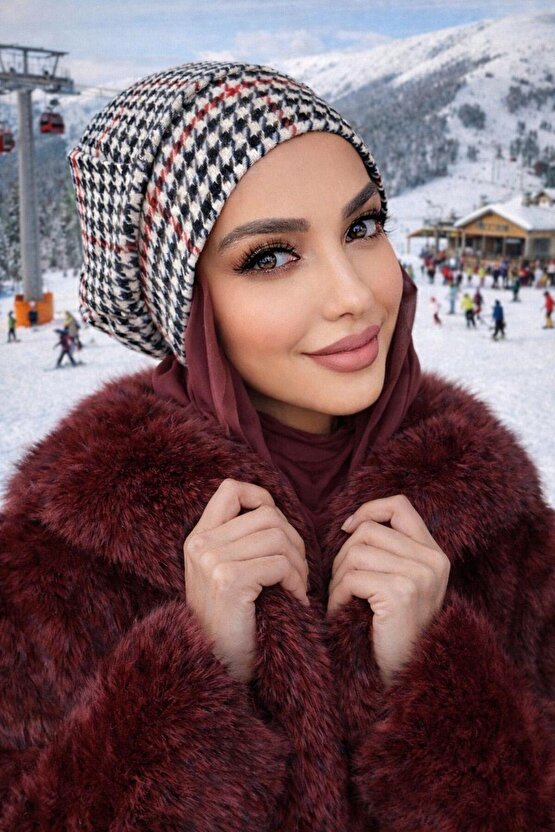 Siyah Kırmızı Kazayağı Tesettür Bere