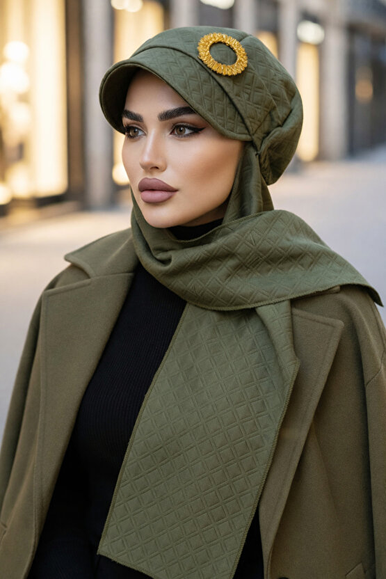 Haki Gold Tokalı Tesettür Şapka