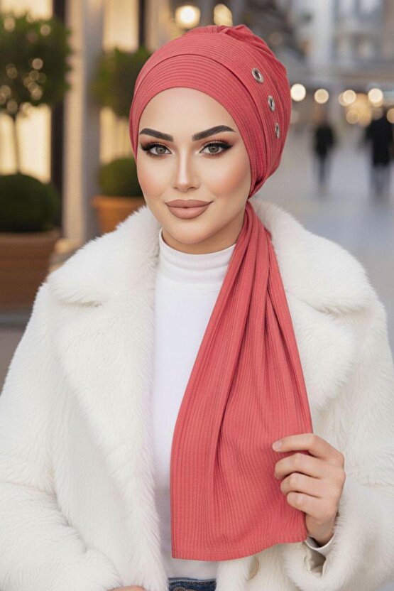 Gülkurusu Metal Detaylı Atkılı Bone