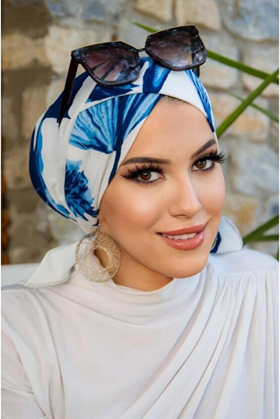 Lacivert Beyaz Yaprak Desen Çapraz Bone
