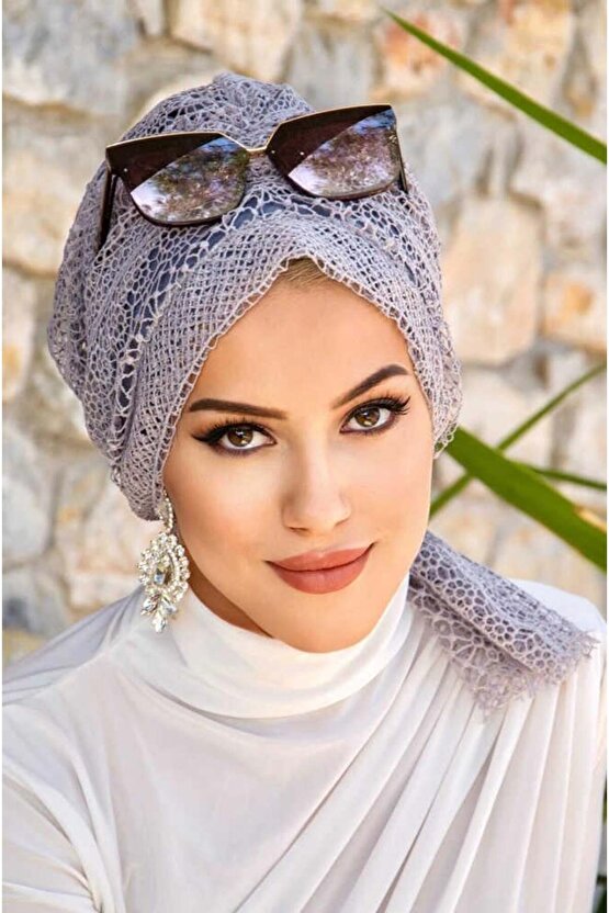 Gri Dantel Tokalı Bone