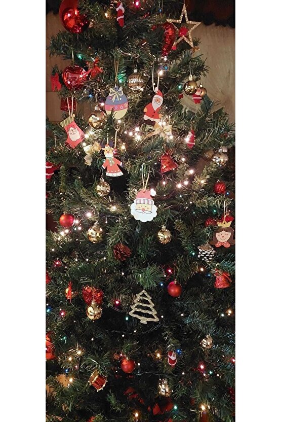 Yılbaşı Ağaç Süsleri