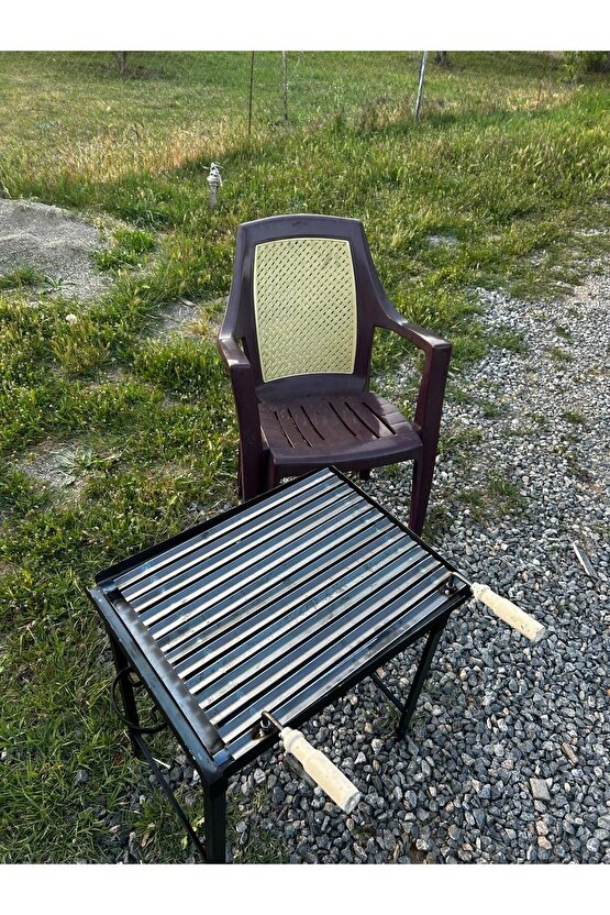 12 Kg Demir 40x50 Oluklu Köfteci Izgaralı Mangal Geçmeli Portatif Ayaklı 55 Cm Ayaklar