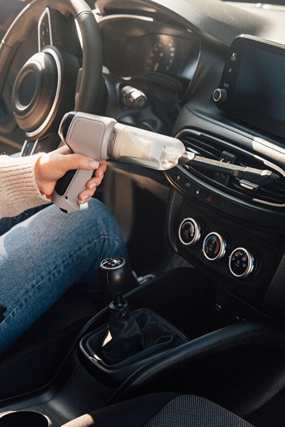 Mini Beyaz Güçlü Emiş Üfleme Özellikli Ev Araç Kablosuz Şarjlı El Süpürgesi 2in1