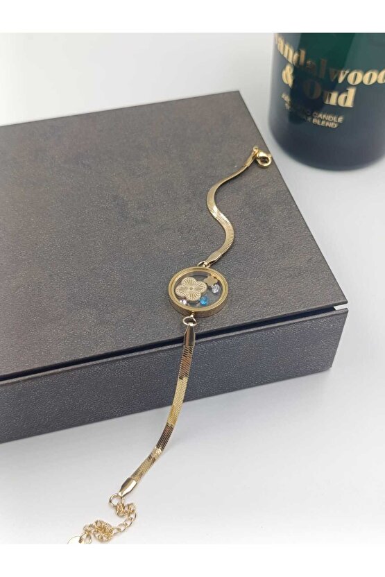 Cam Çerçeveli Yoncalı Çelik Bileklik