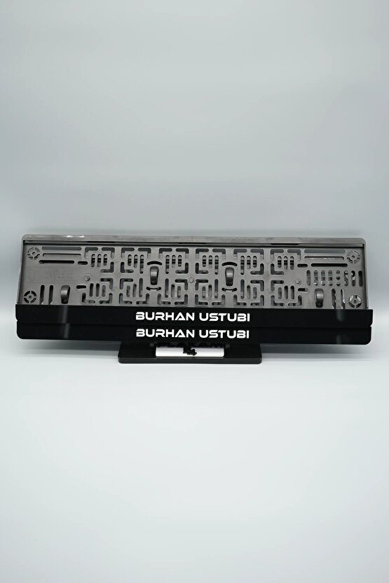 KİŞİYE ÖZEL İSİMLİ SİYAH PLEKSİ ARABA PLAKALIĞI