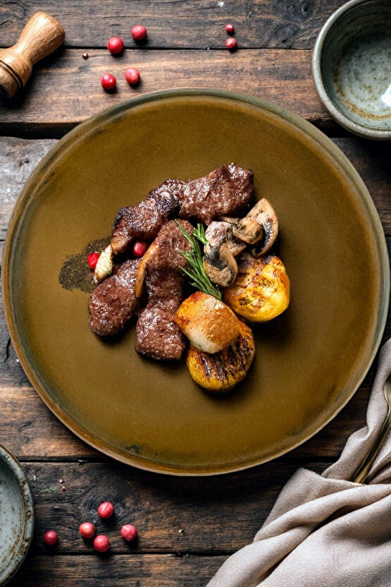 Plume Porselen 25cm Düz Servis Sunum Tabağı