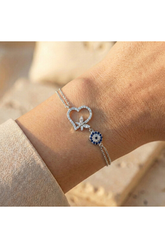 Kadın Beyaz Kelebekli Kalp Bileklik