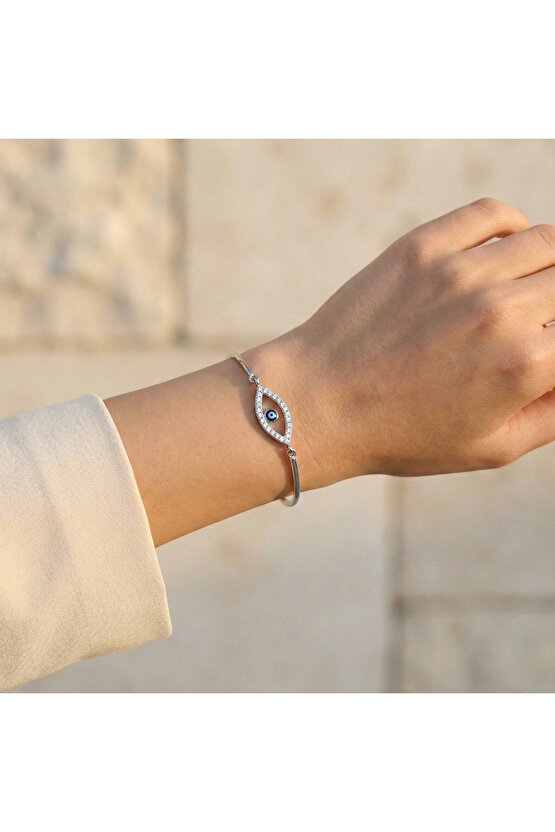 Kadın Beyaz Nazar Boncuklu Göz Şarnelli Bileklik