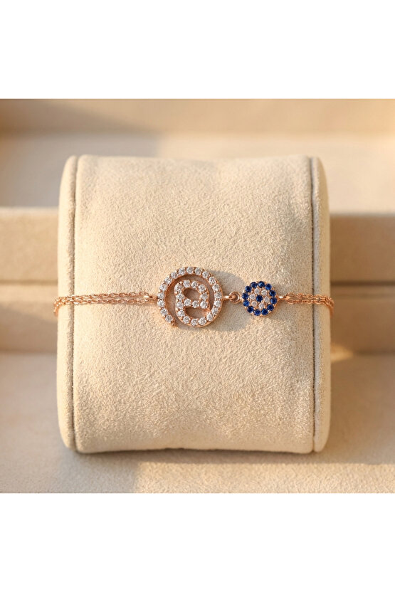 Kadın Kuyruklu A Bileklik