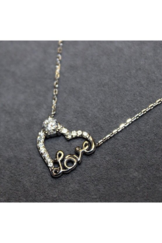Tek Taşlı Love Kolye