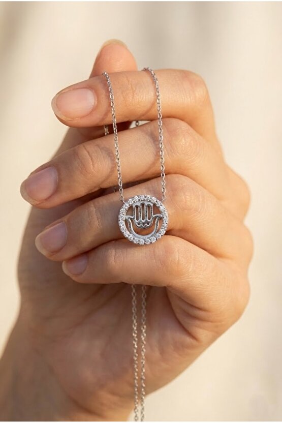 Halka Içinde Fatma Eli Kolye