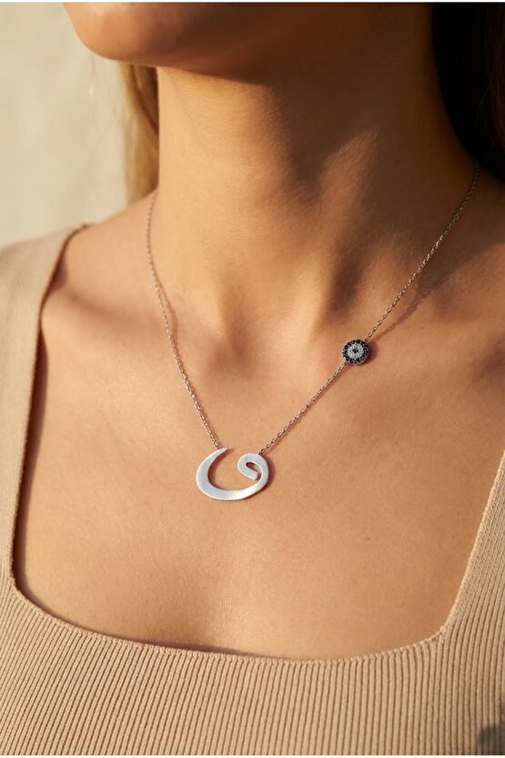 Nazar Boncuklu Vav Kolye