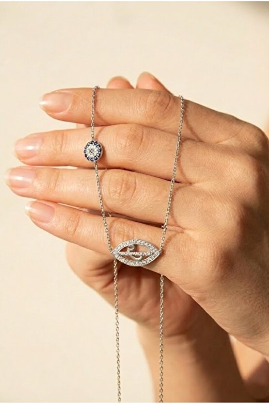 Göz Içinde Vav Kolye