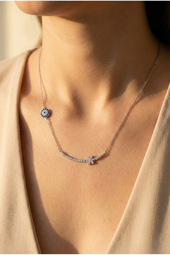 Ince Çizgili Kar Tanesi Kolye