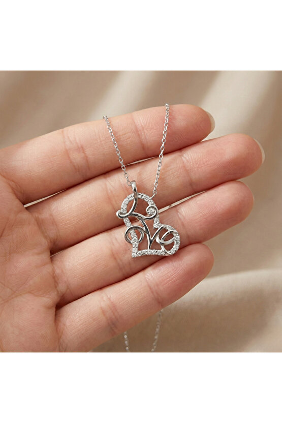 Love Detaylı Kalpli Kolye