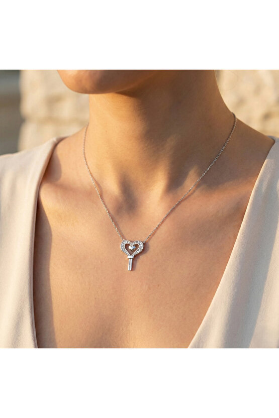 Iki Kalpli Anahtar Kolye