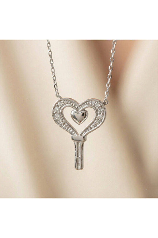 Iki Kalpli Anahtar Kolye