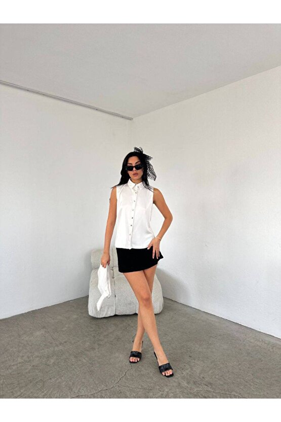 Sırt Taş Detaylı Krem Saten Gömlek