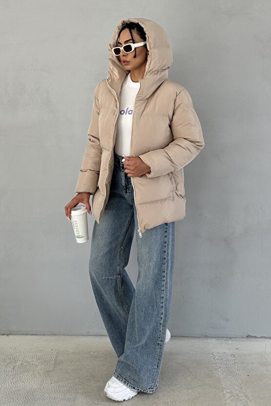 Kadın Bej Kapüşonlu Şişme Mont
