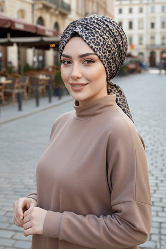 Vizon Siyah Leopar Desen Tokalı Bone