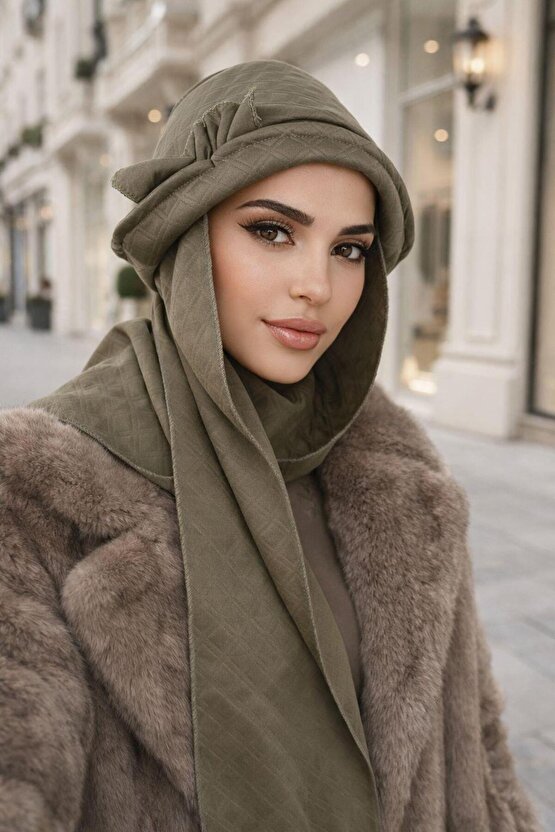 Haki Aksesuarlı Atkılı Vintage Şapka