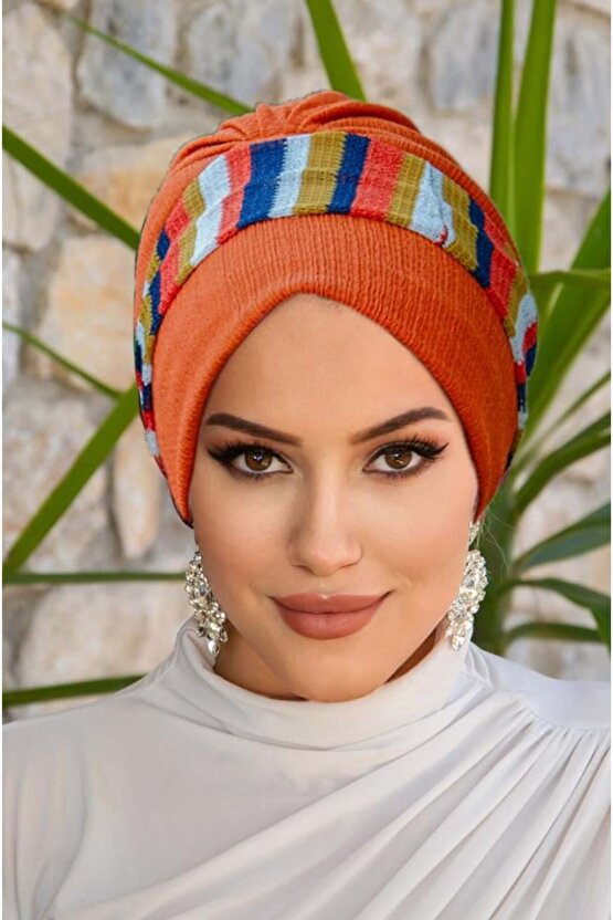 Taba Çizgi Desenli Bantlı Bone