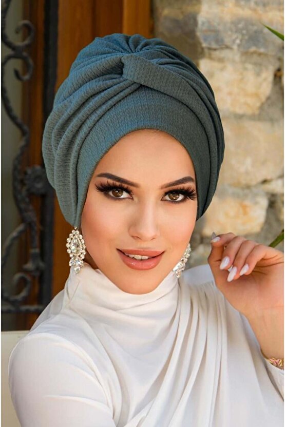 Nefti Yeşil Burgu Detaylı Bone