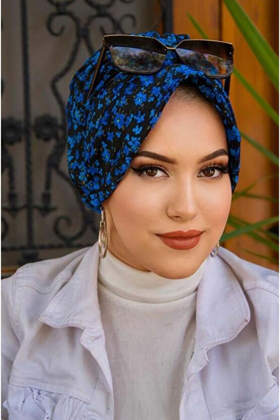 Siyah Mavi Desenli Şapka