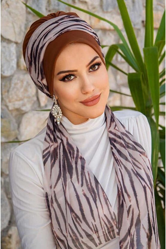 Karamel Zebra Fularlı Bone