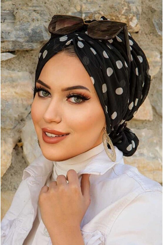 Siyah Beyaz Puan Desen Tokalı Bone