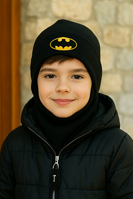 Erkek Çocuk Siyah Armalı Maskeli Bere