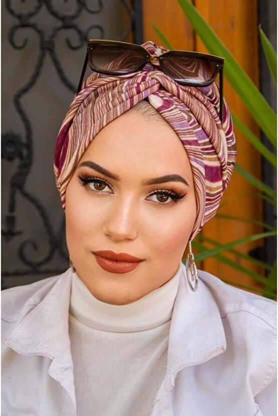 Bej Vişne Spiral Desen Burgu Bone